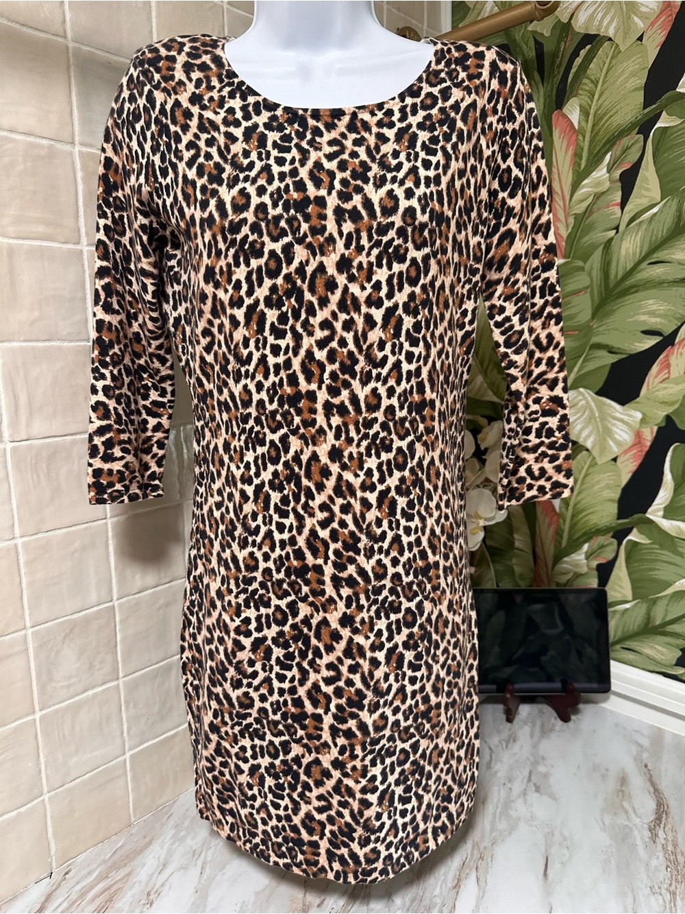 Vintage Moda International leopard print knit dress-M